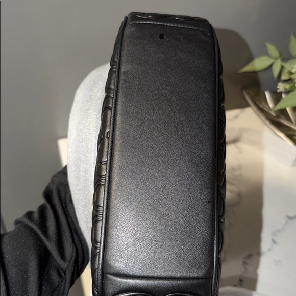 Coach Black Shoulder Bag - Picture 12 of 14